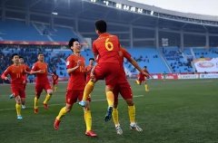 4-2！U23国足大胜泰国队，22岁新星上演大四喜，打